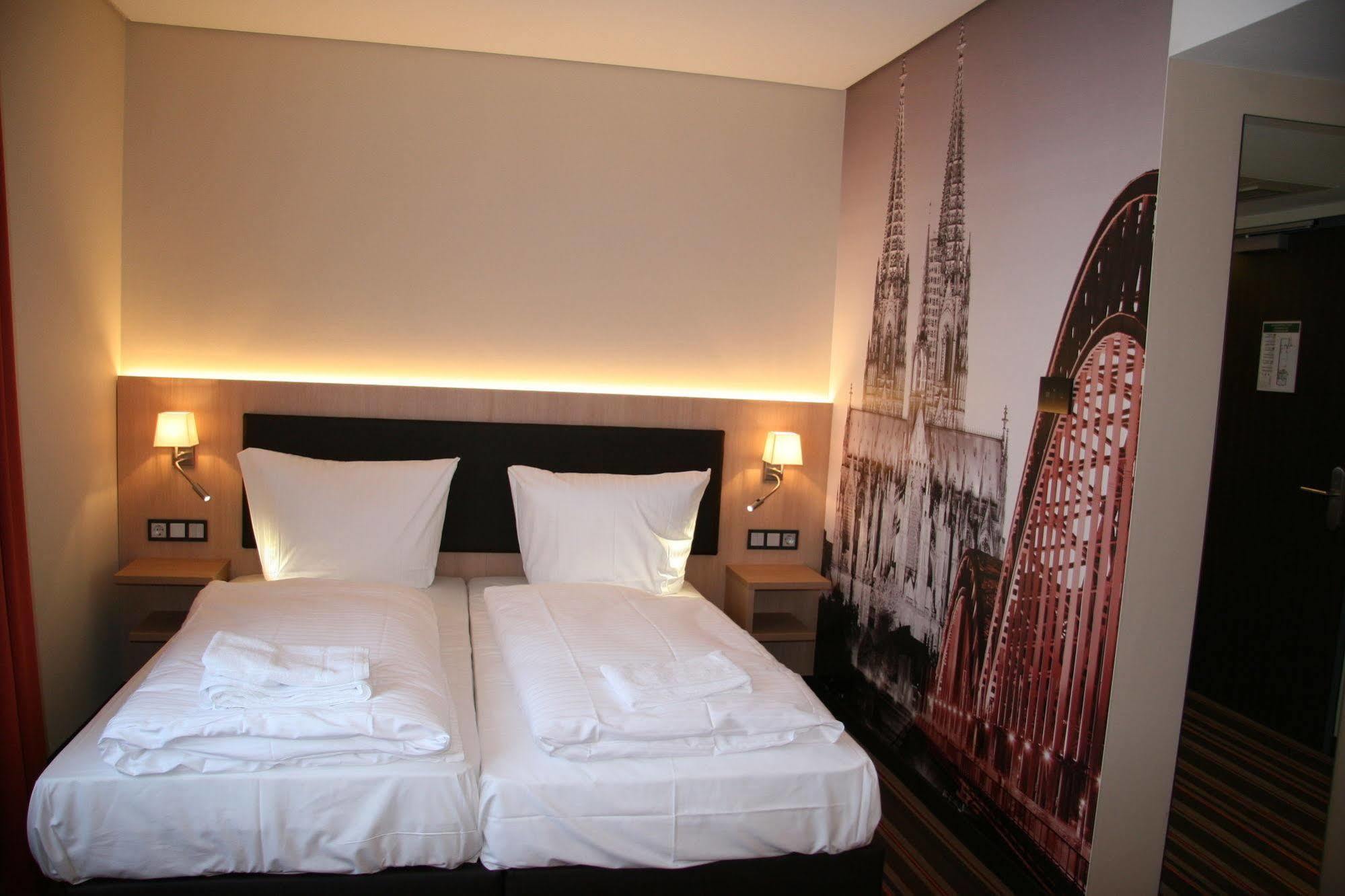 Hotel Fortune Cologne Extérieur photo